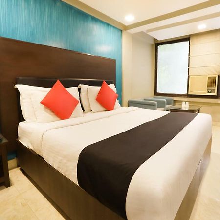 Hotel Bb Palace Delhi  Buitenkant foto