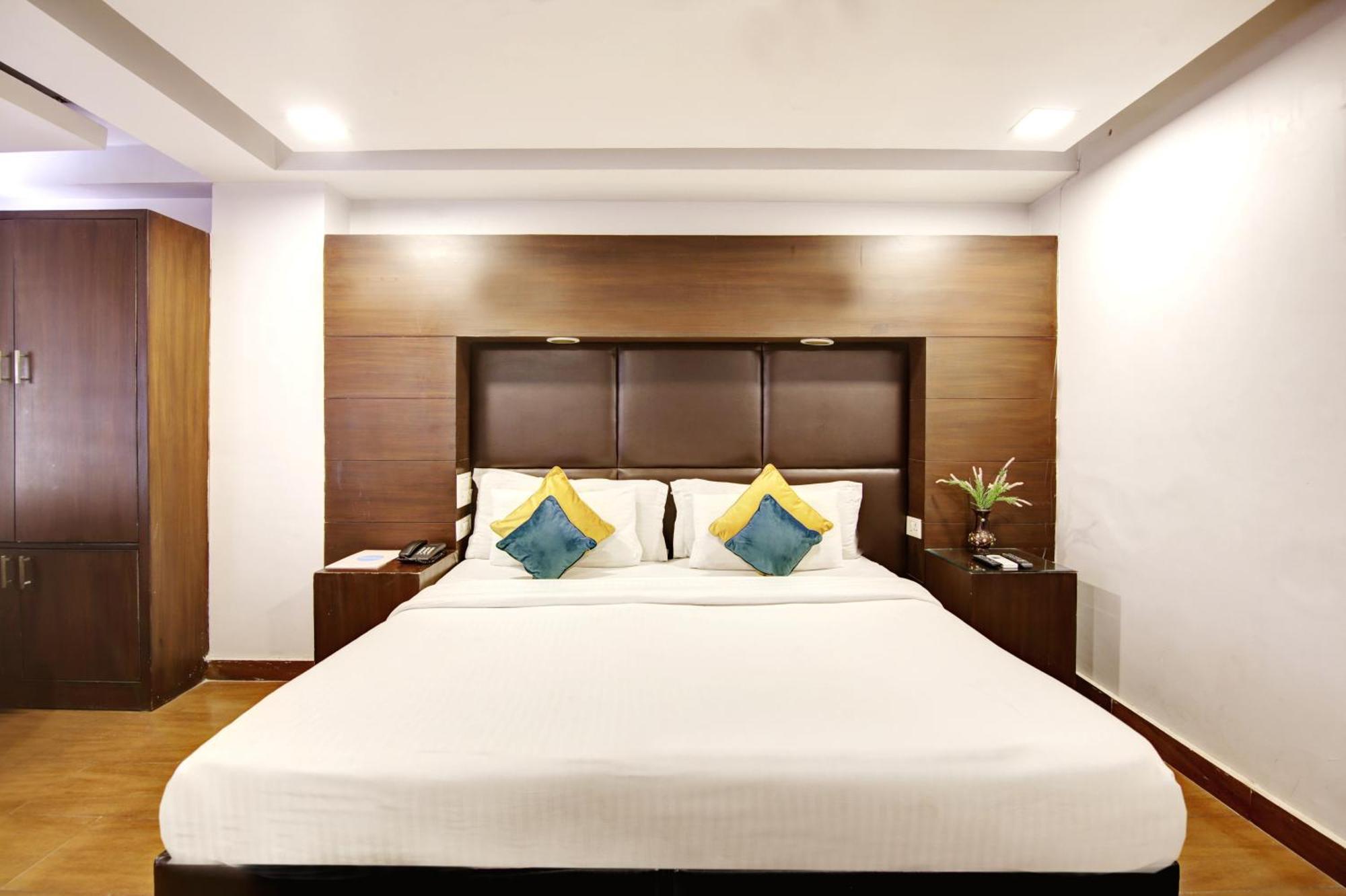 Hotel Bb Palace Delhi  Buitenkant foto