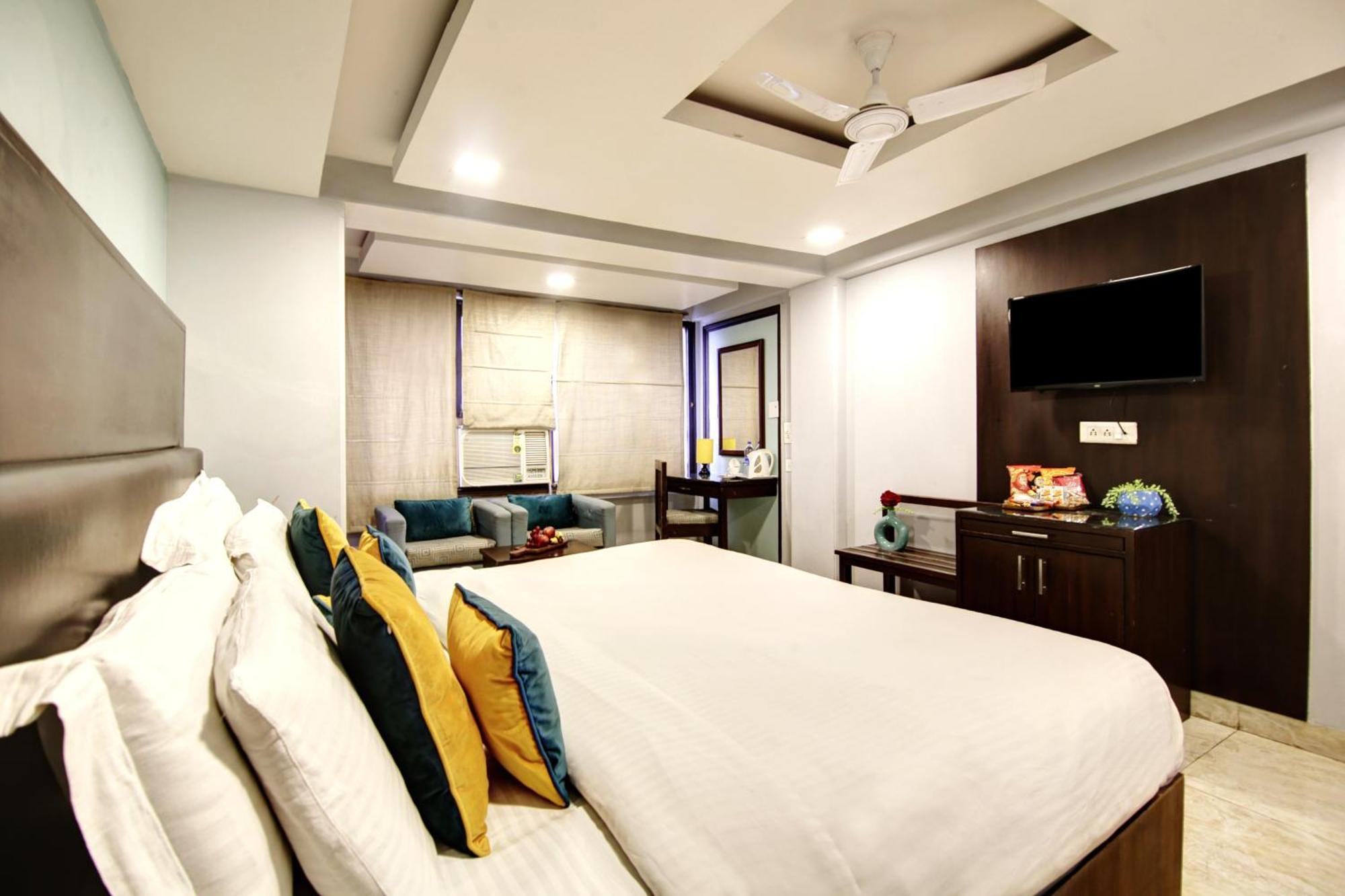 Hotel Bb Palace Delhi  Buitenkant foto