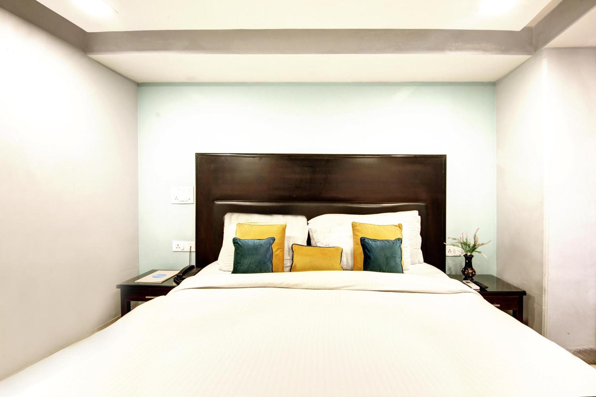 Hotel Bb Palace Delhi  Buitenkant foto